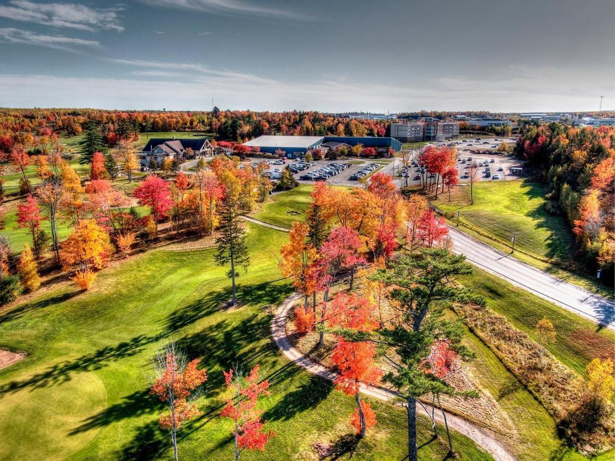 Radisson Kingswood Hotel & Suites, Fredericton Kültér fotó